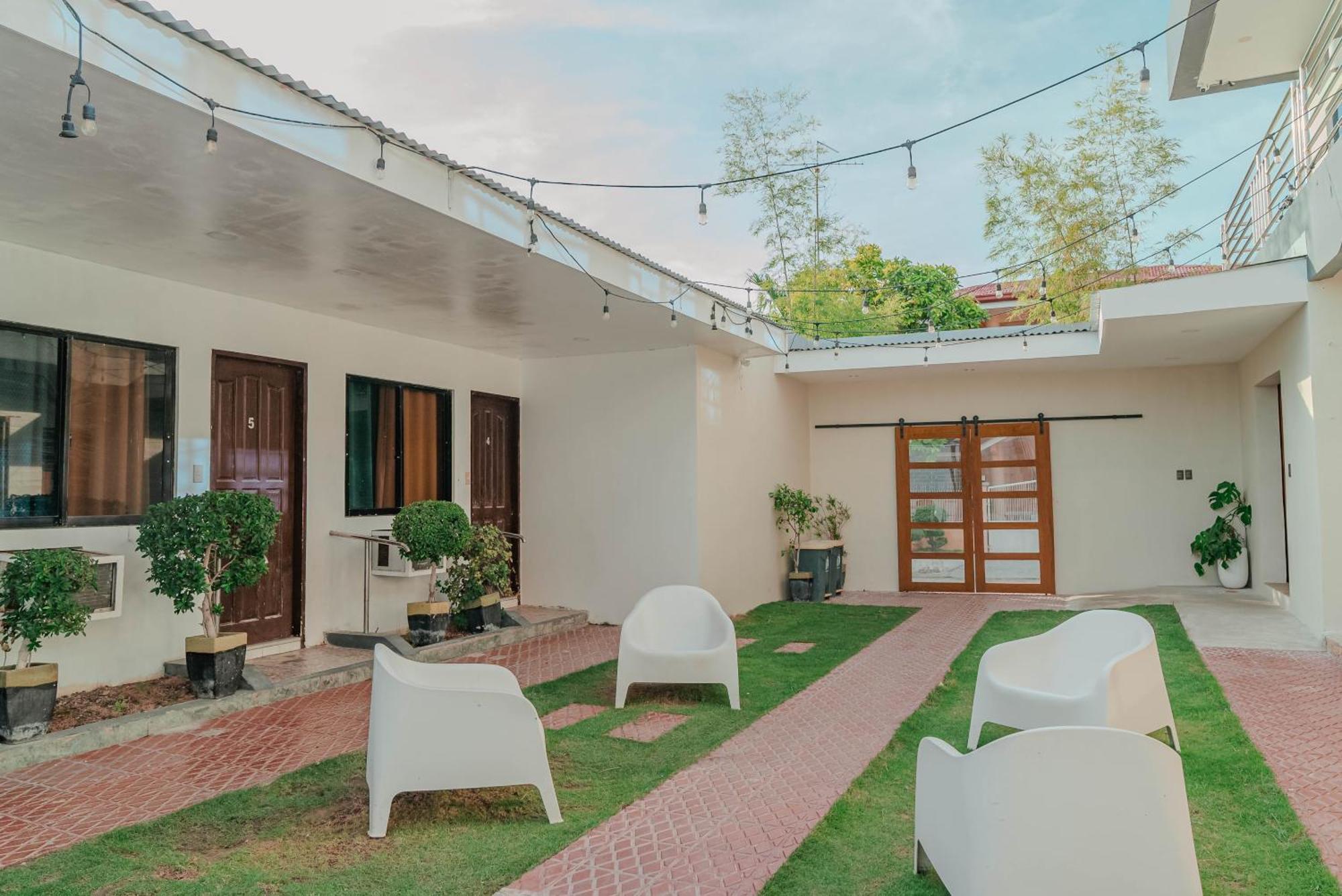 bahay-panuluyan Gt Seaside
