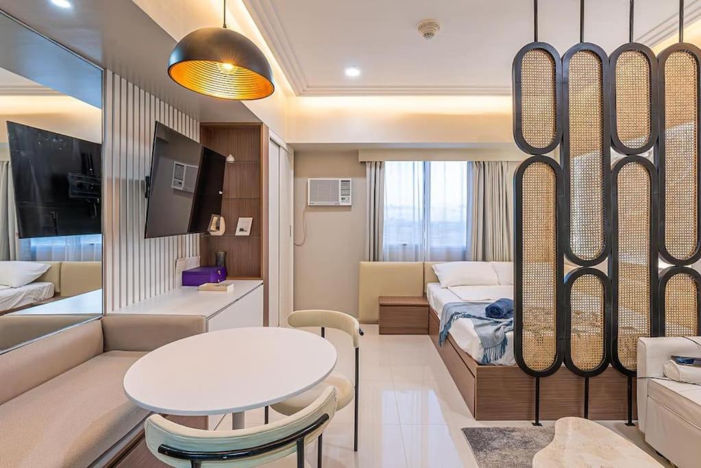 Apartment 200mbps Wifi, Luxury Near Ayala