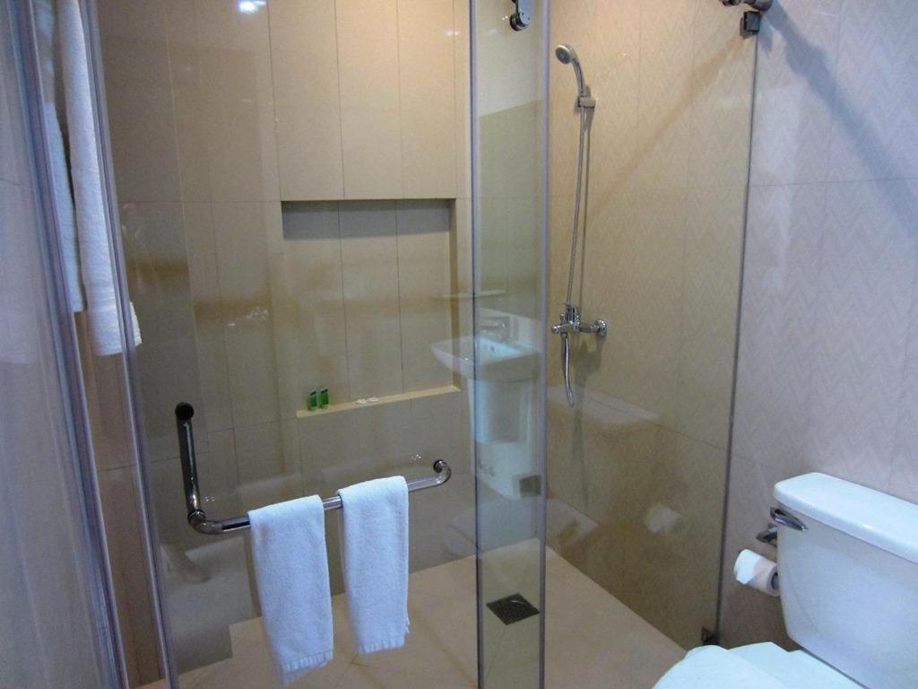 Azia And Residences Hotel Cebu
