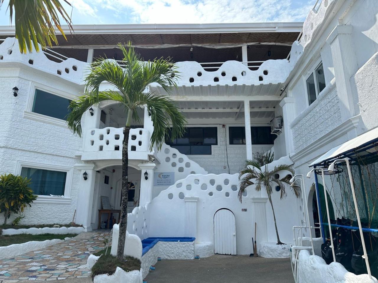 Hotel Brandnew Scuba