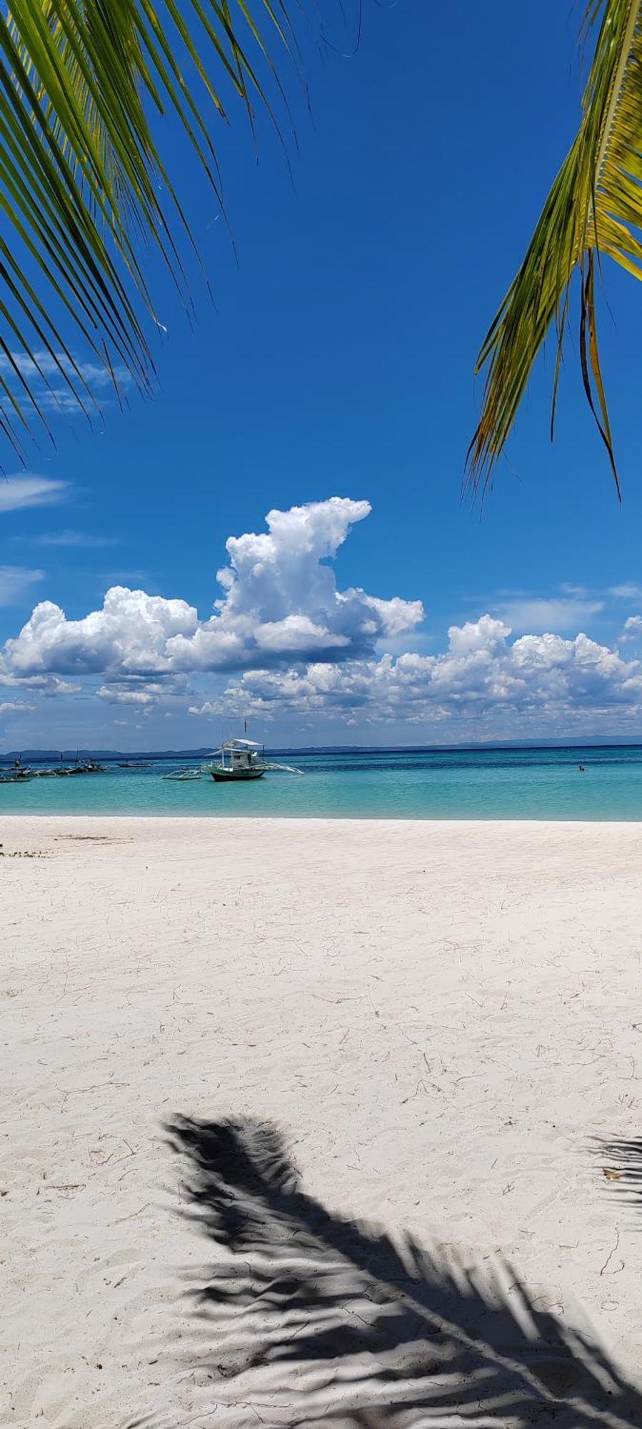 Bahay bakasyunan Hideaway Dreamisland Pooc