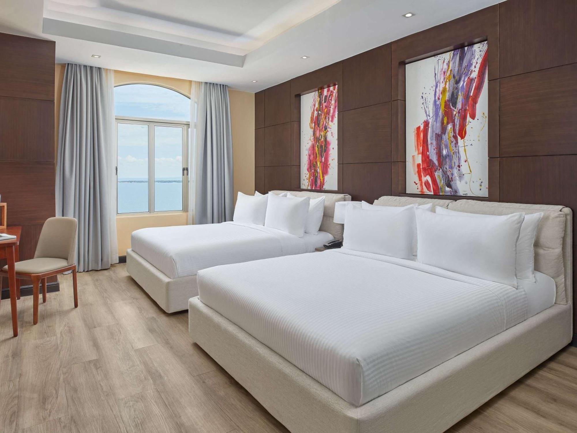 Moevenpick Mactan Island Cebu Resort 5*