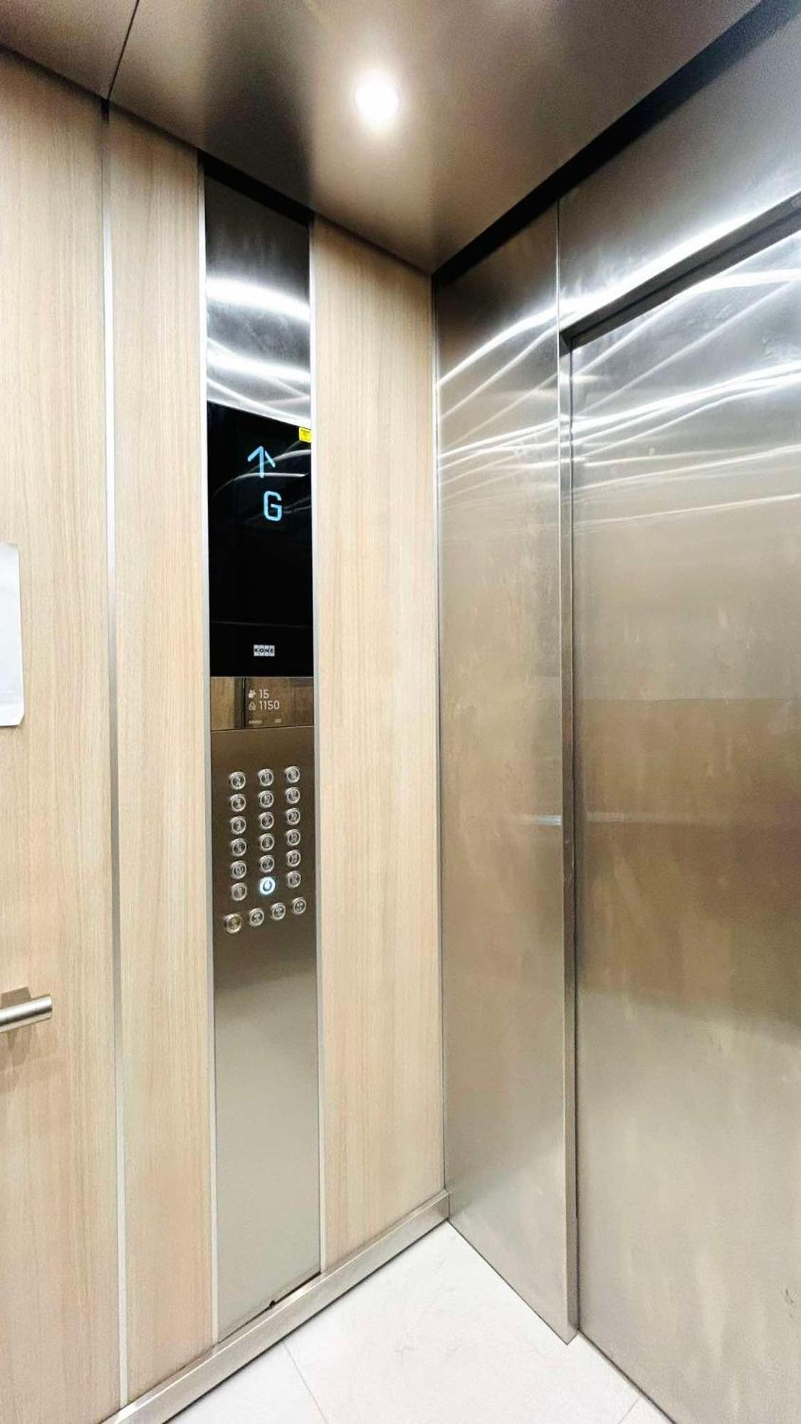 Modern Urban Comfort Aparthotel