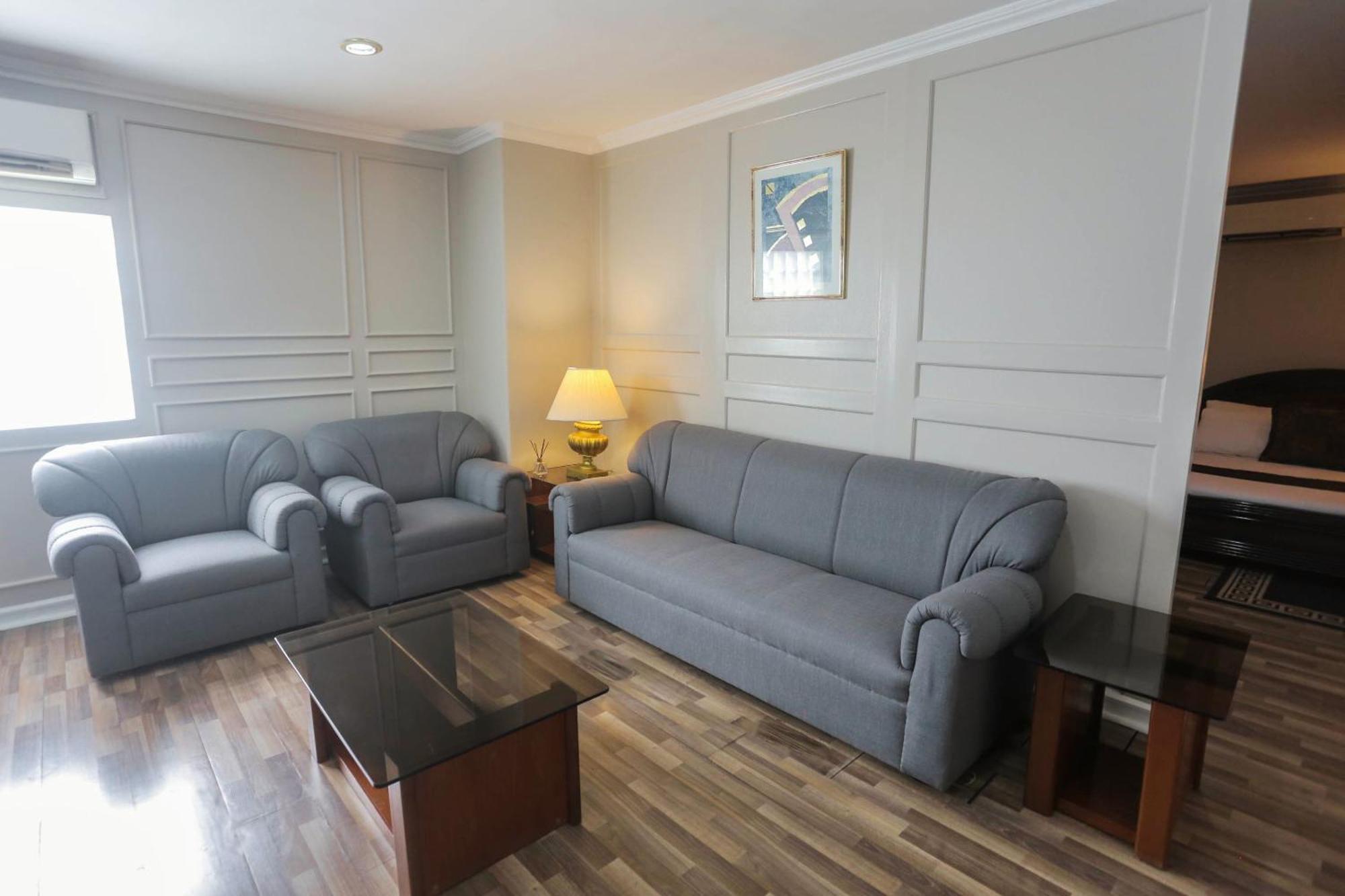 Hotel Plaza -