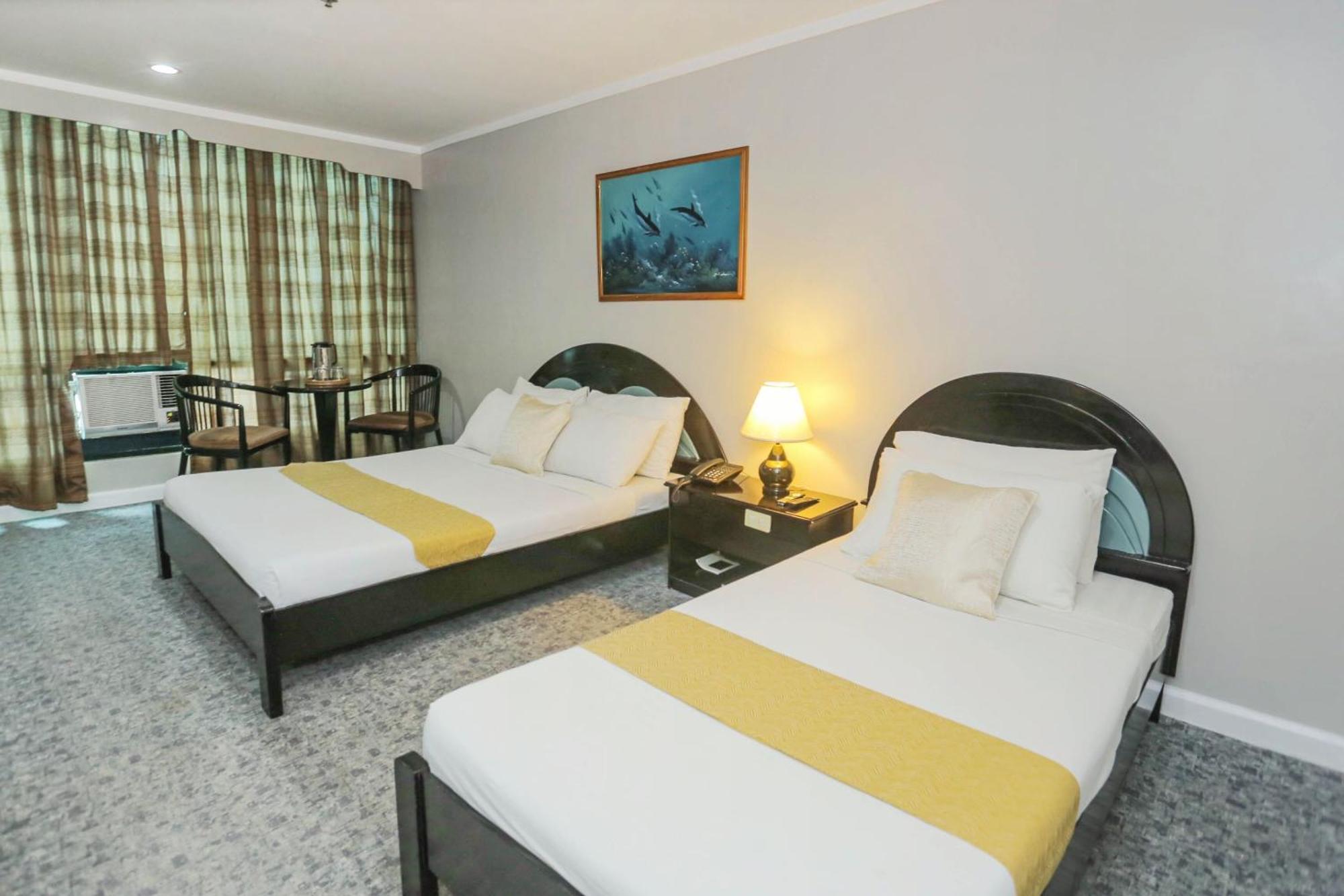 Plaza -