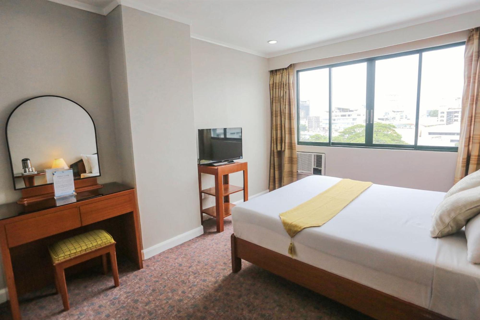 Plaza - Hotel Cebu