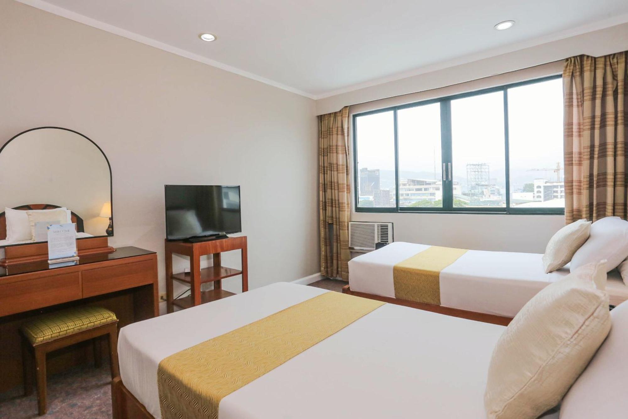 Hotel Plaza -