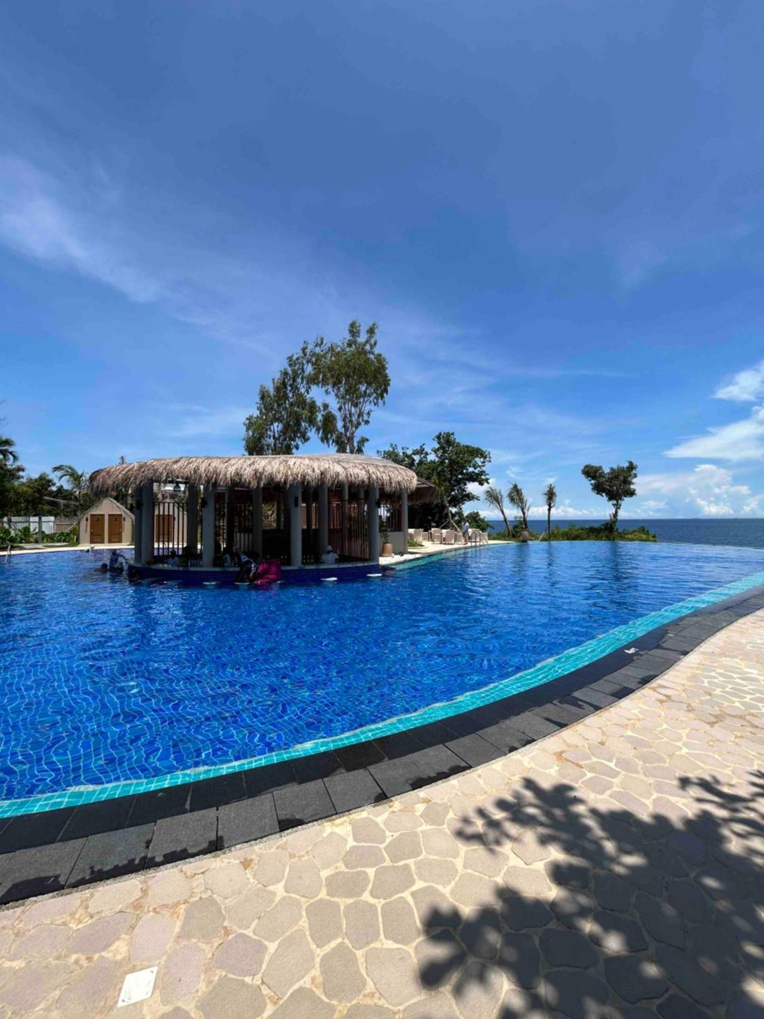 One Pacific Seaview Mactan Newtown Lapu-lapu * Lapu-Lapu City