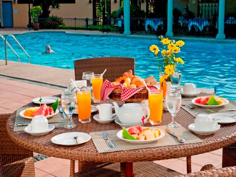 Hotel Montebello