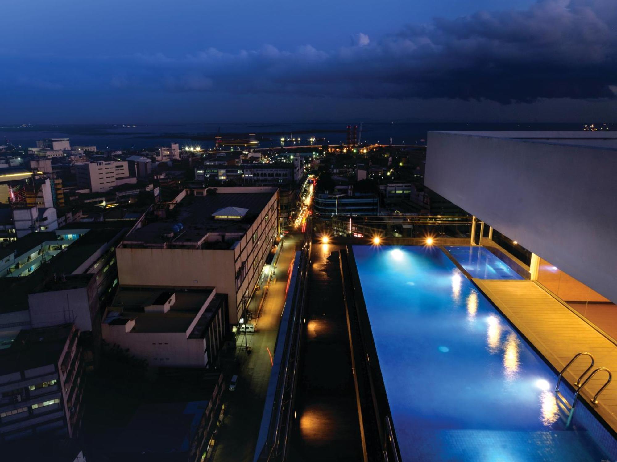 One & Hotel 4*