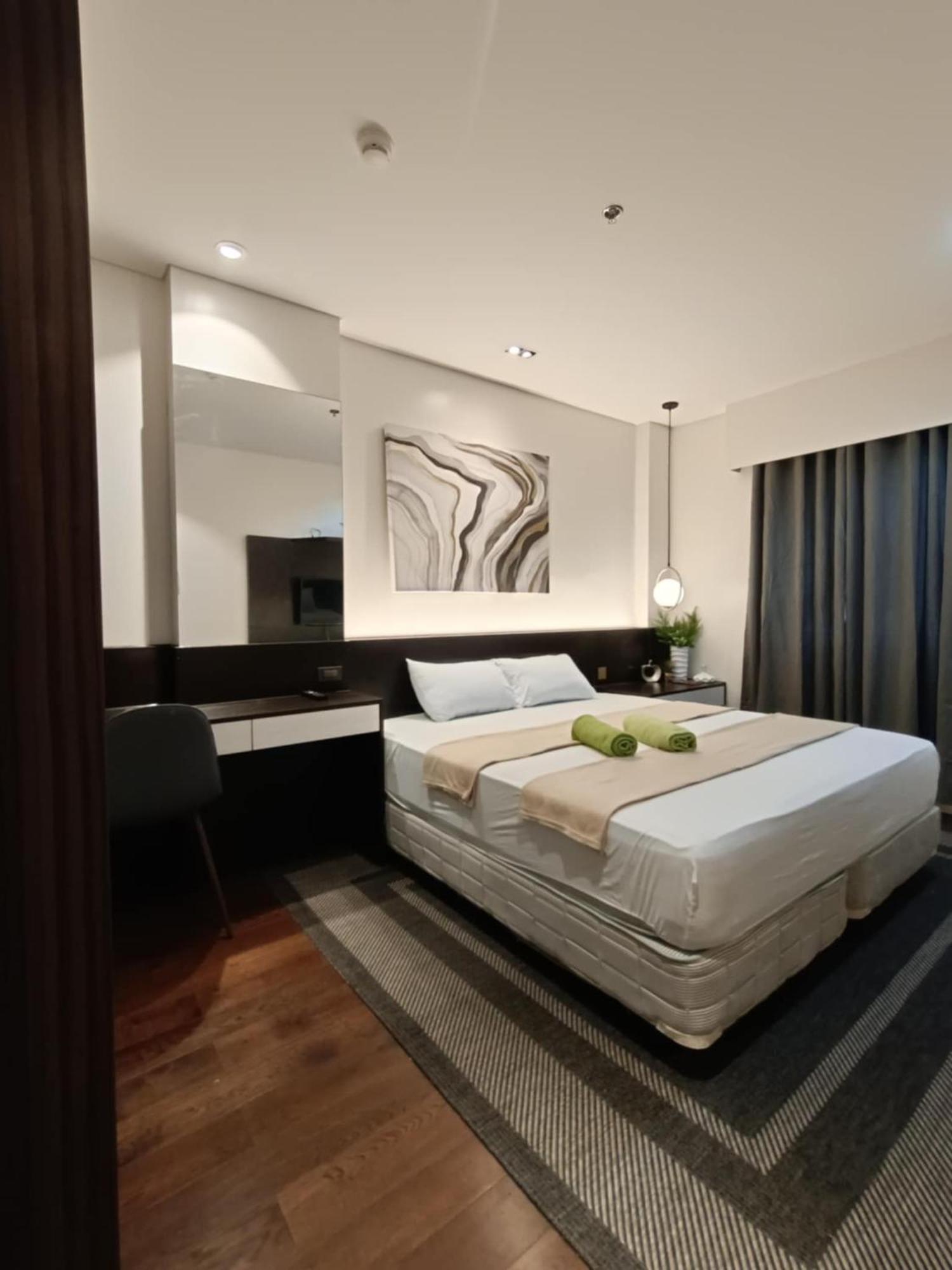 Apartment Tambuli 1 Bedroom Beachfront *