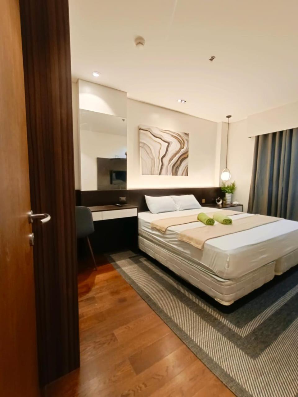 Apartment Tambuli 1 Bedroom Beachfront Lapu-Lapu City