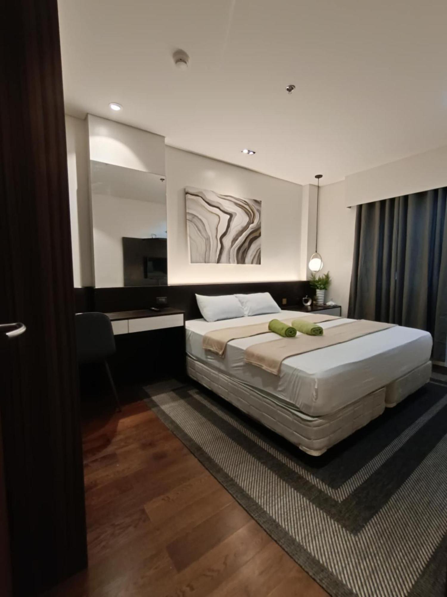 Apartment Tambuli 1 Bedroom Beachfront Lapu-Lapu City