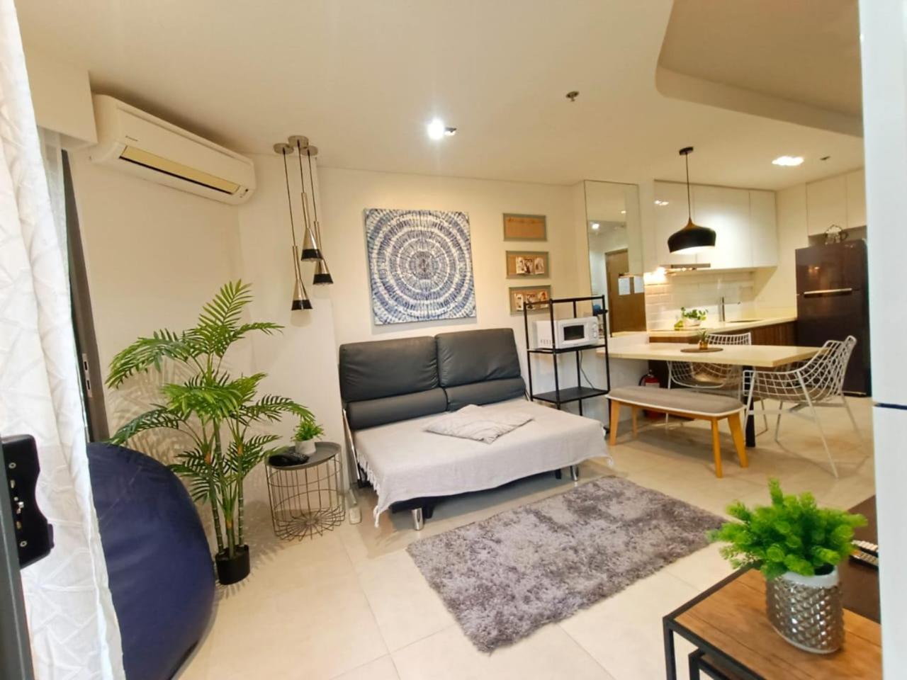 Apartment Tambuli 1 Bedroom Beachfront *