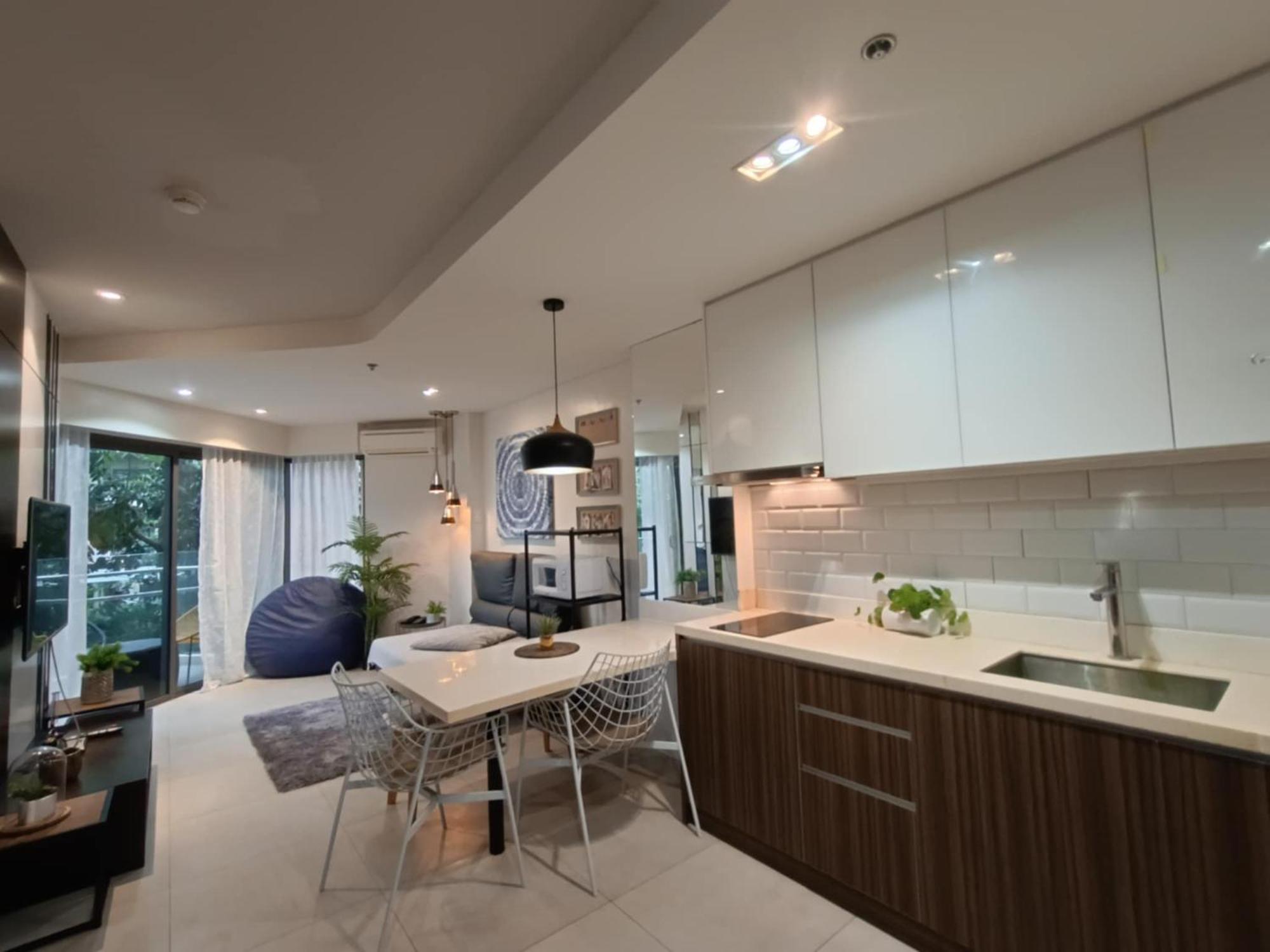 Apartment Tambuli 1 Bedroom Beachfront Lapu-Lapu City