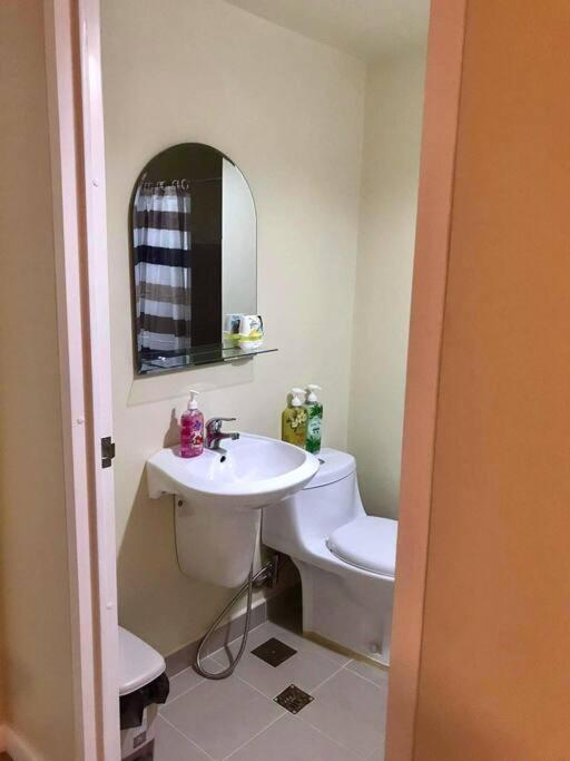 Spacious 2br At It Park W Pool & Stream Video Apartment Cebu