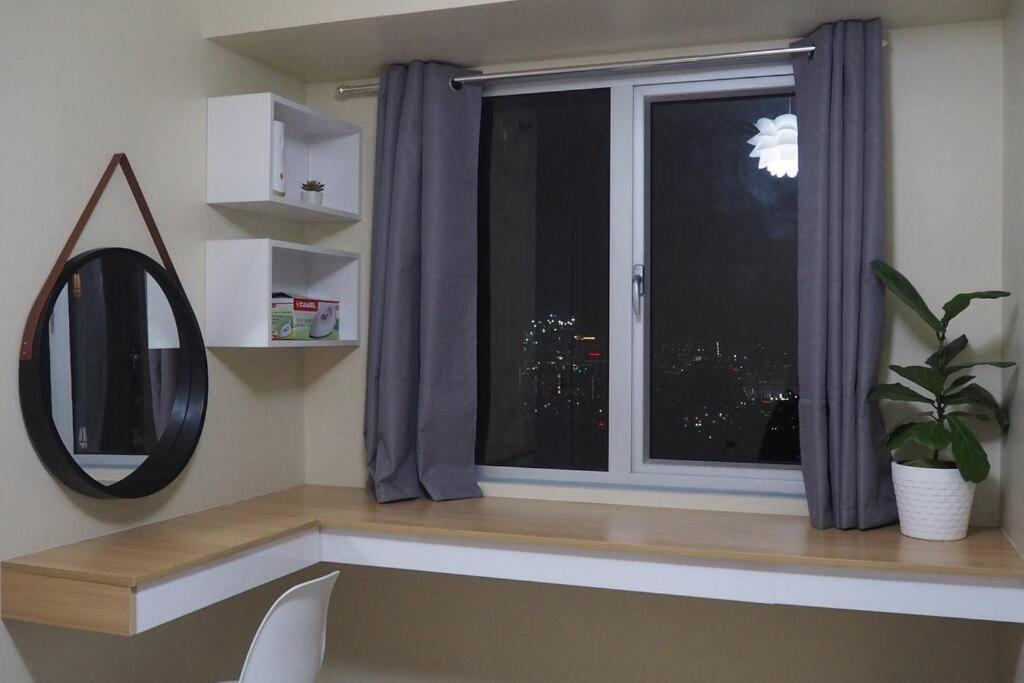 Spacious 2br At It Park W Pool & Stream Video Apartment