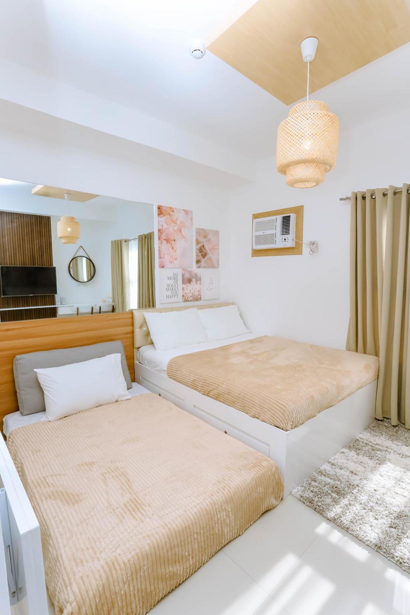 Staycation Minimalist With Rooftop Pool And Netflix Cebu