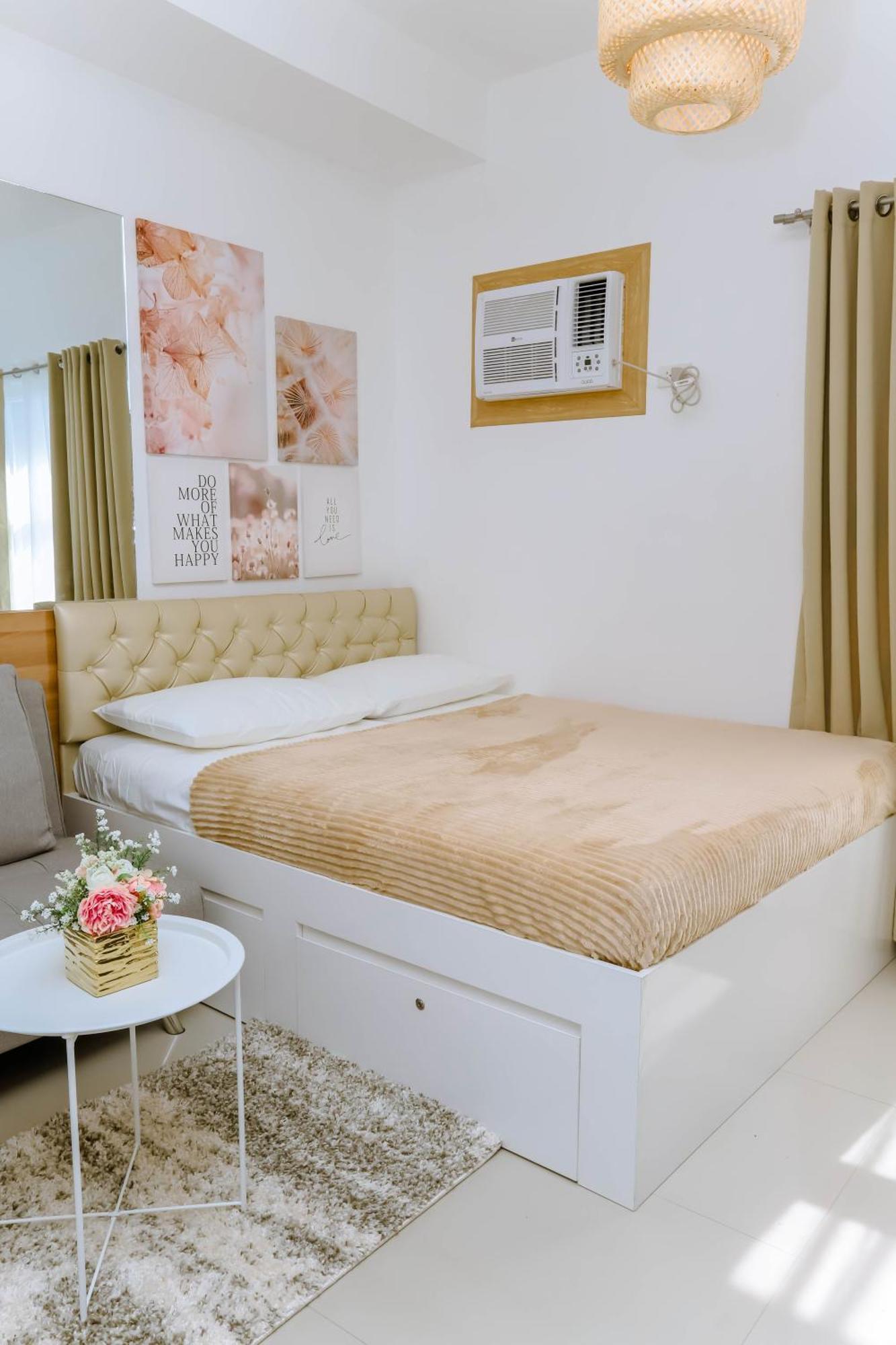 Staycation Minimalist With Rooftop Pool And Netflix * Cebu