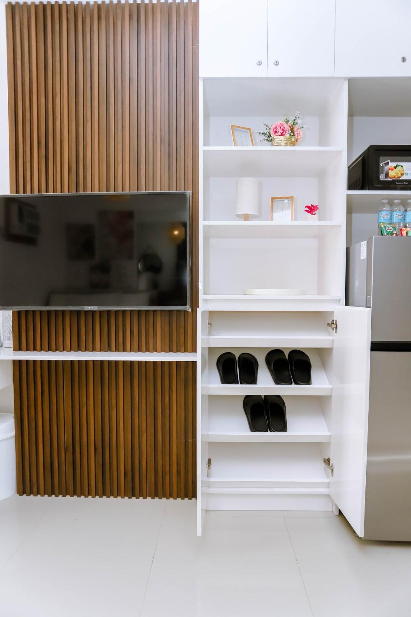 Staycation Minimalist With Rooftop Pool And Netflix