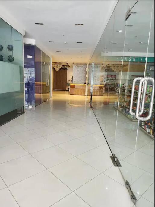 Trillium 8f Pet Friendly With 1bed 2sofabeds And Balcony Near Ayala Center Mall Apartment Cebu