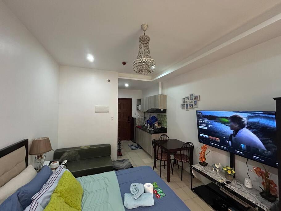 Trillium 8f Pet Friendly With 1bed 2sofabeds And Balcony Near Ayala Center Mall Apartment *