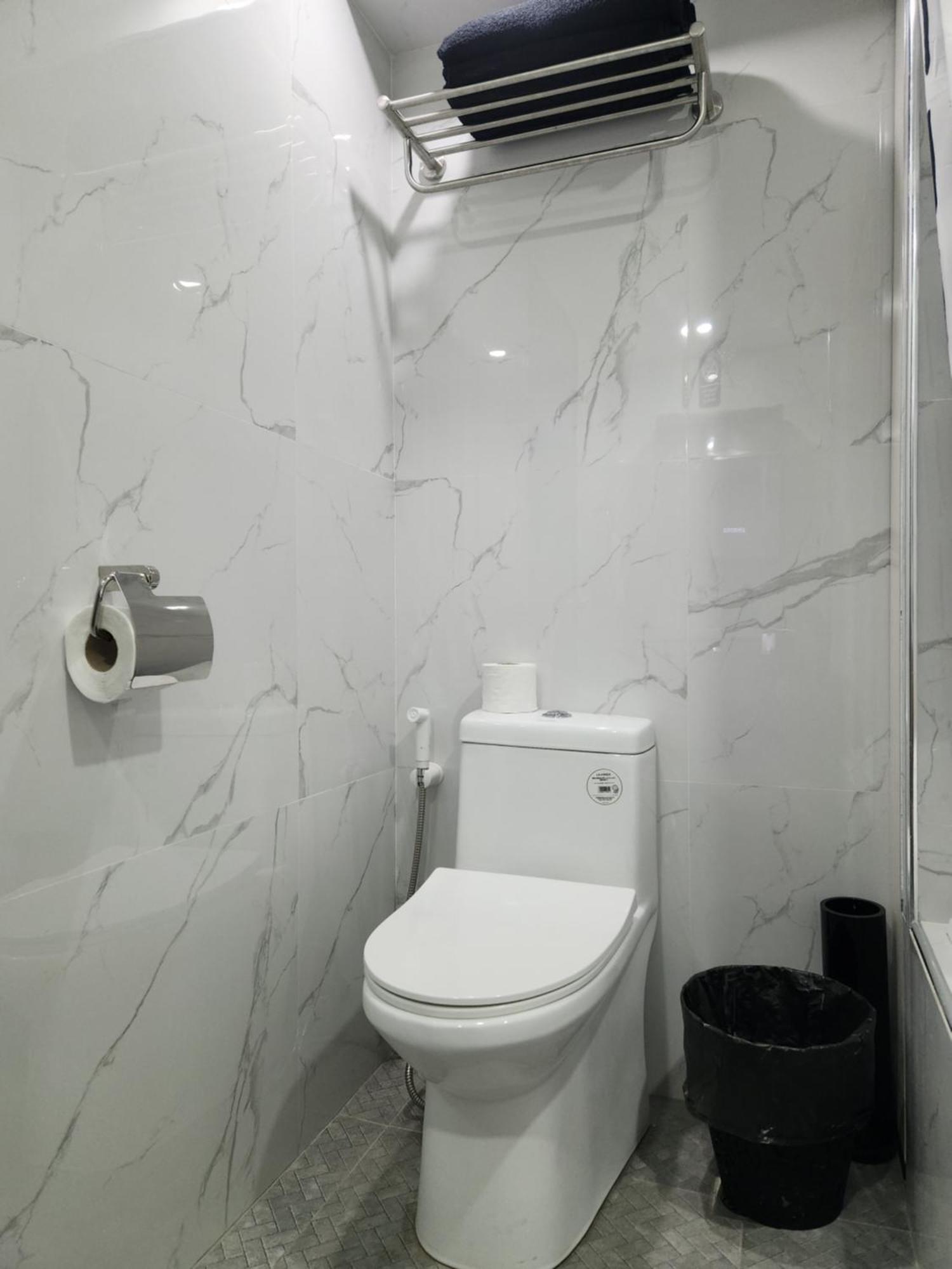 Apartment Azur B316 Near Airport, Netflix, Stylish, Cozy With Swimming Pool *