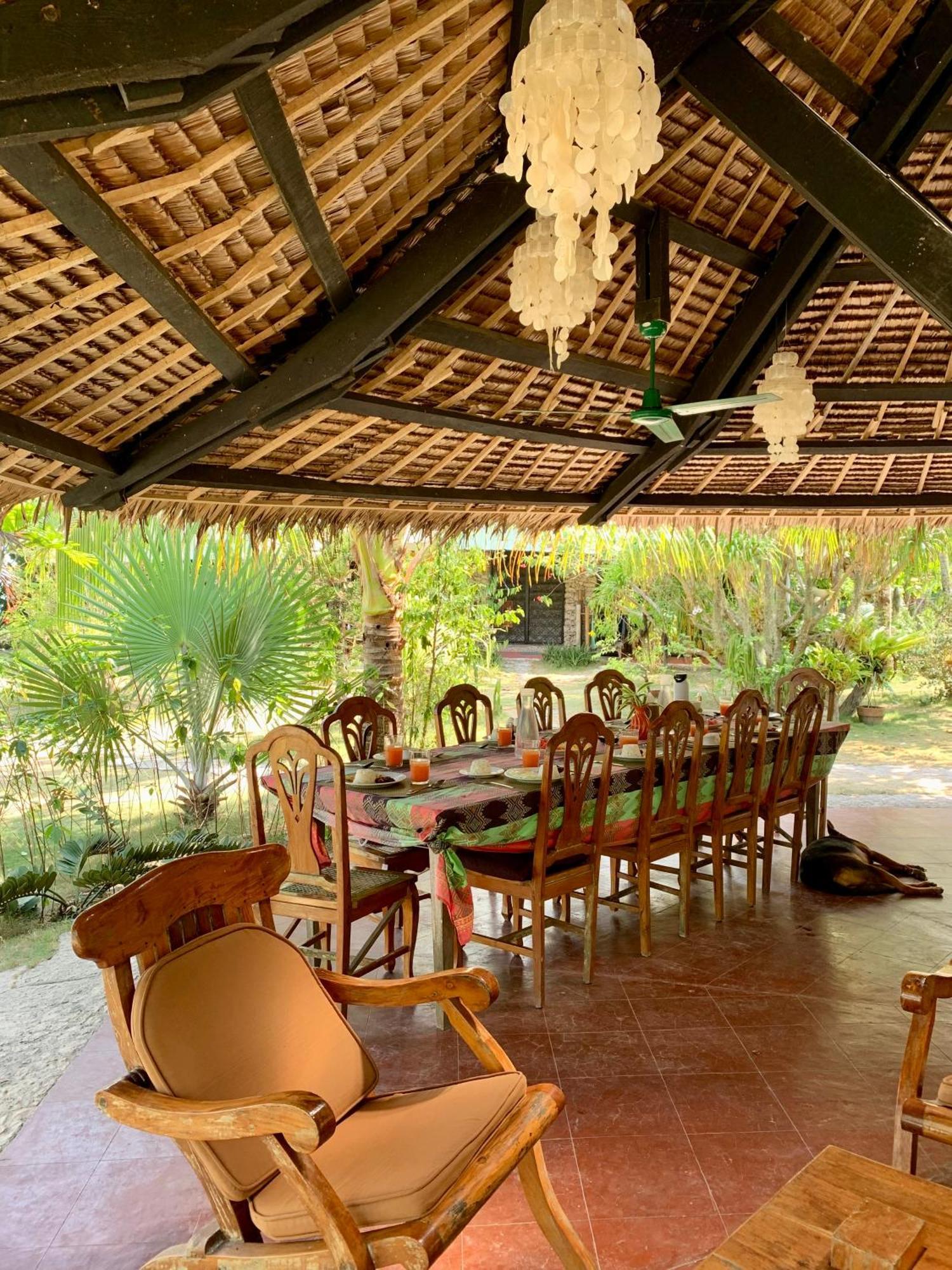 Resort Ravenala 3*