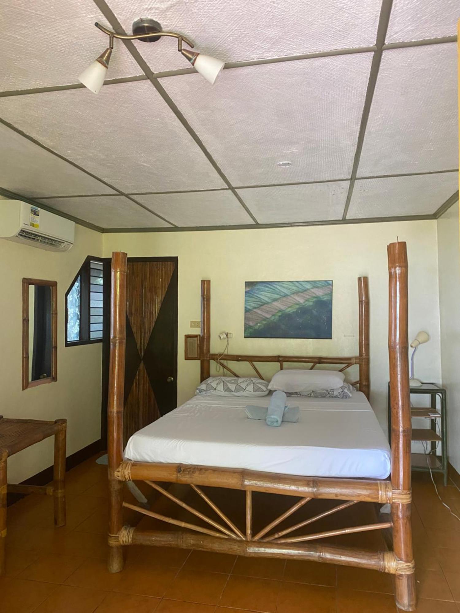 Resort Ravenala Moalboal