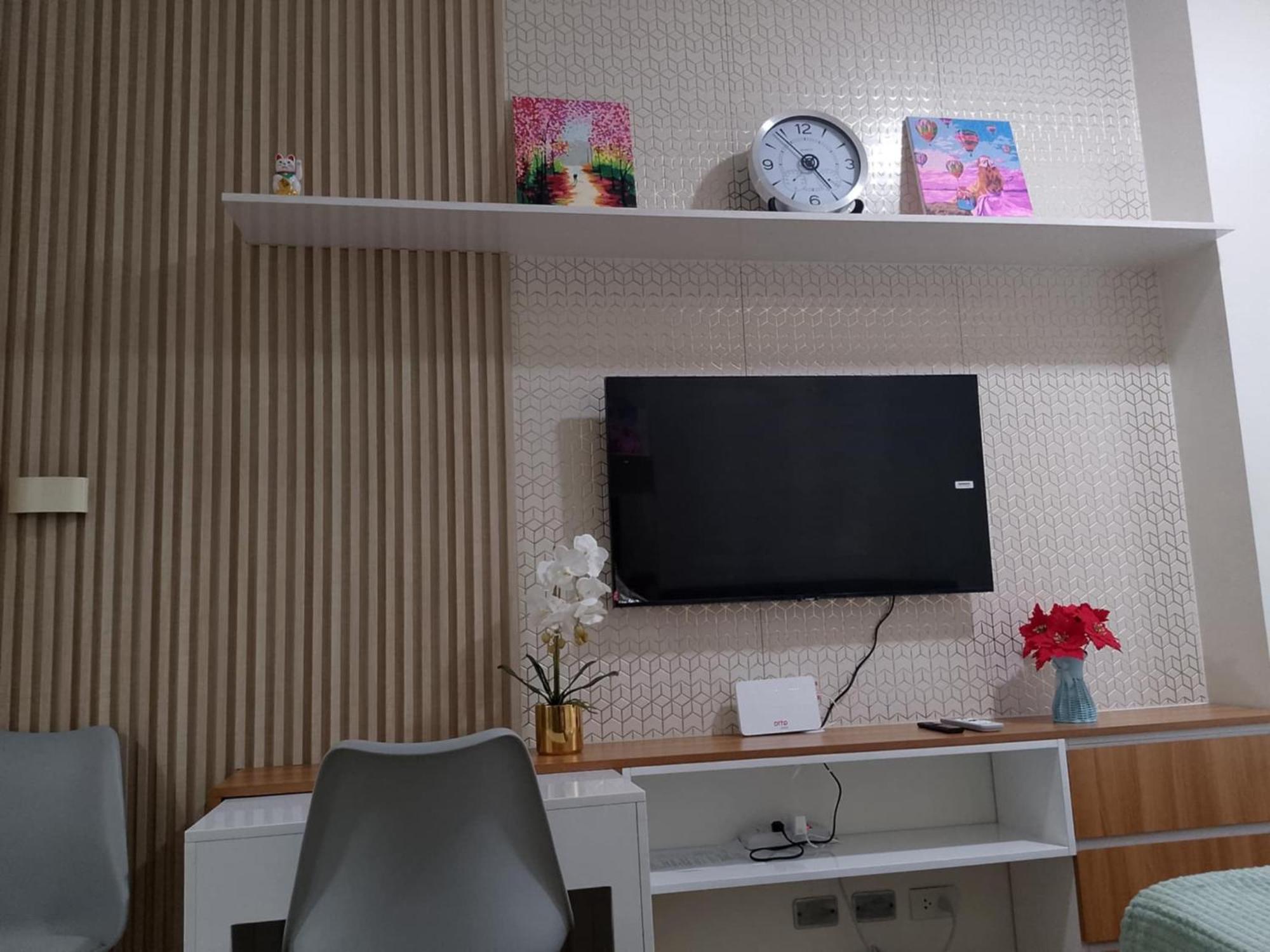 Cozy Couple's Getaway - The Median Aparthotel Tabok