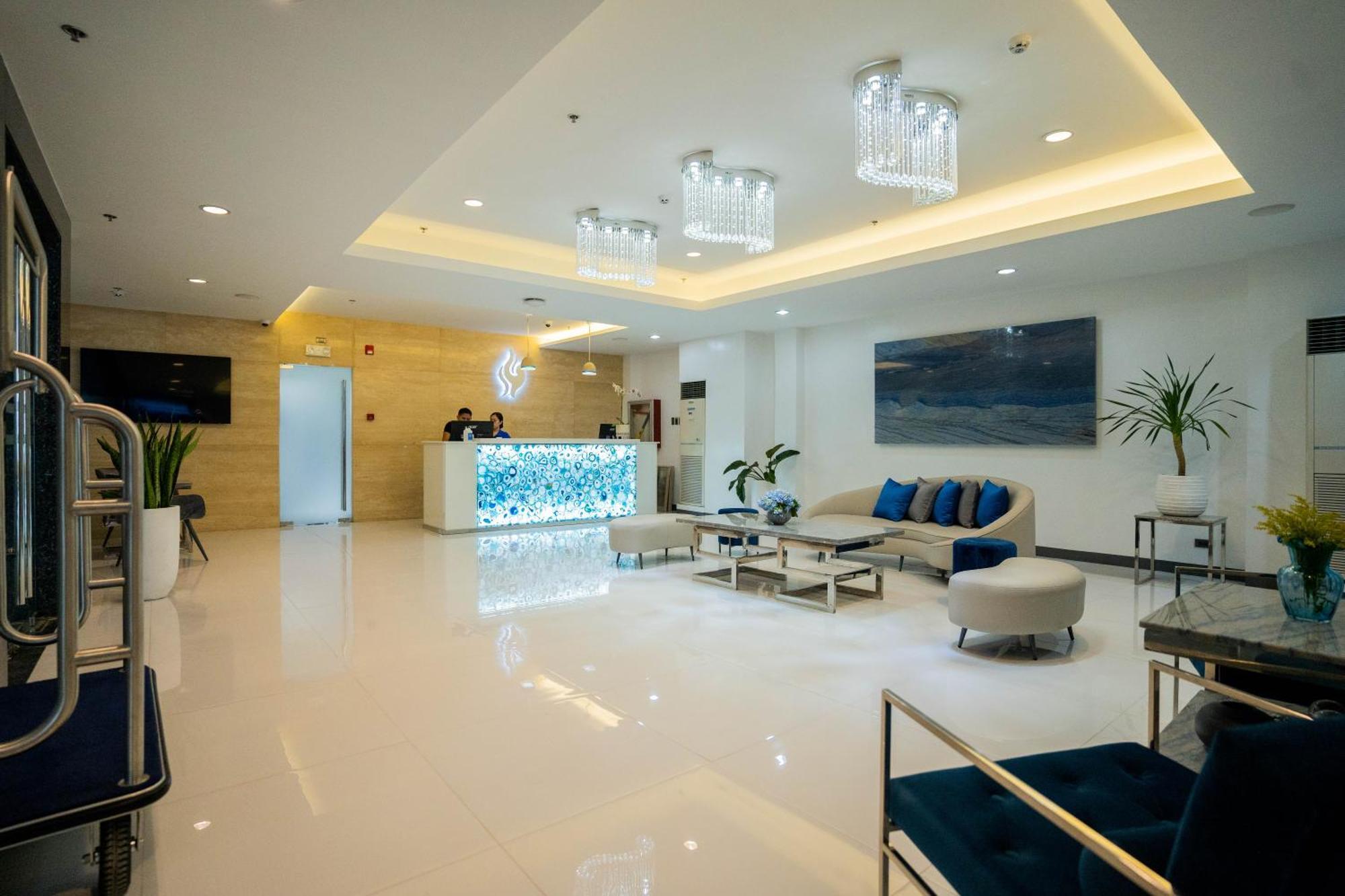 Stacia Hotel 3*