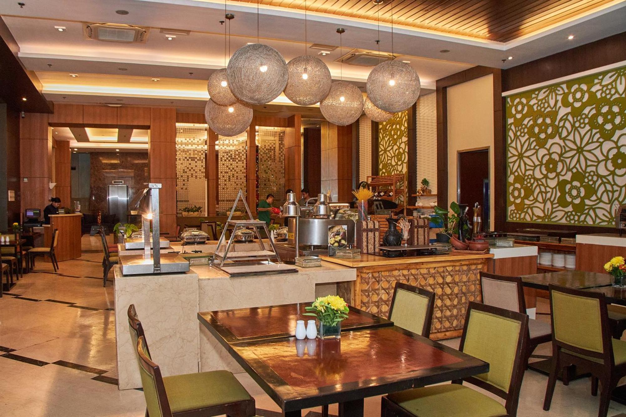 Harolds Hotel