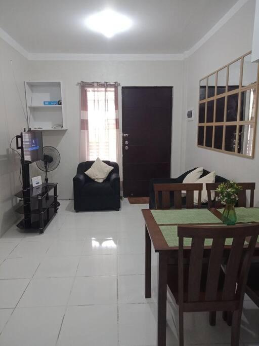 Comfy Near Ateneo De Cebu Bahay bakasyunan *