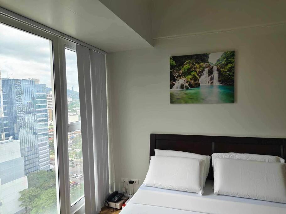 Solinea Tower 3, Lazuli 2506a