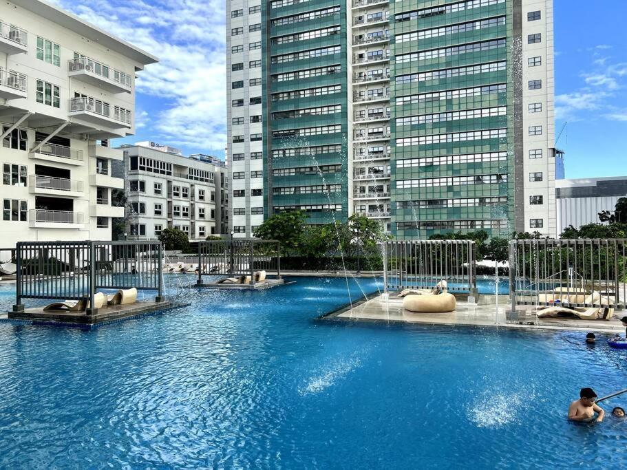 Solinea Tower 3, Lazuli 2506a Apartment Cebu
