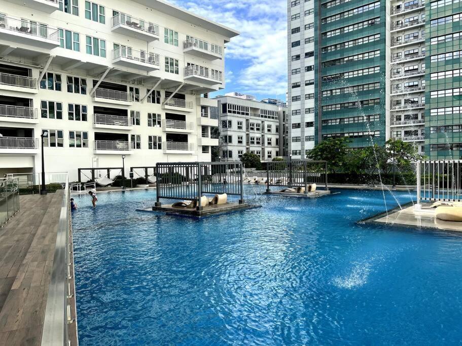 Solinea Tower 3, Lazuli 2506a Apartment Cebu