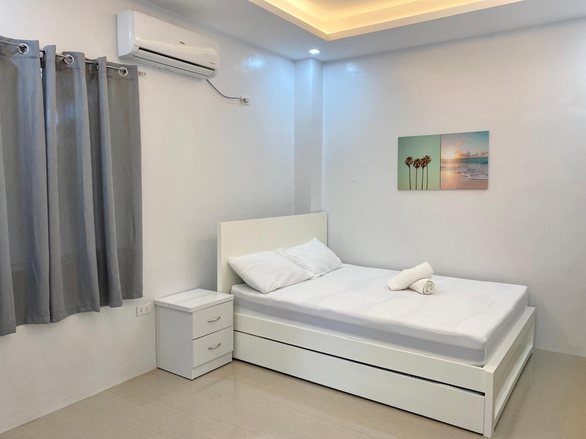 Christela House Guest house