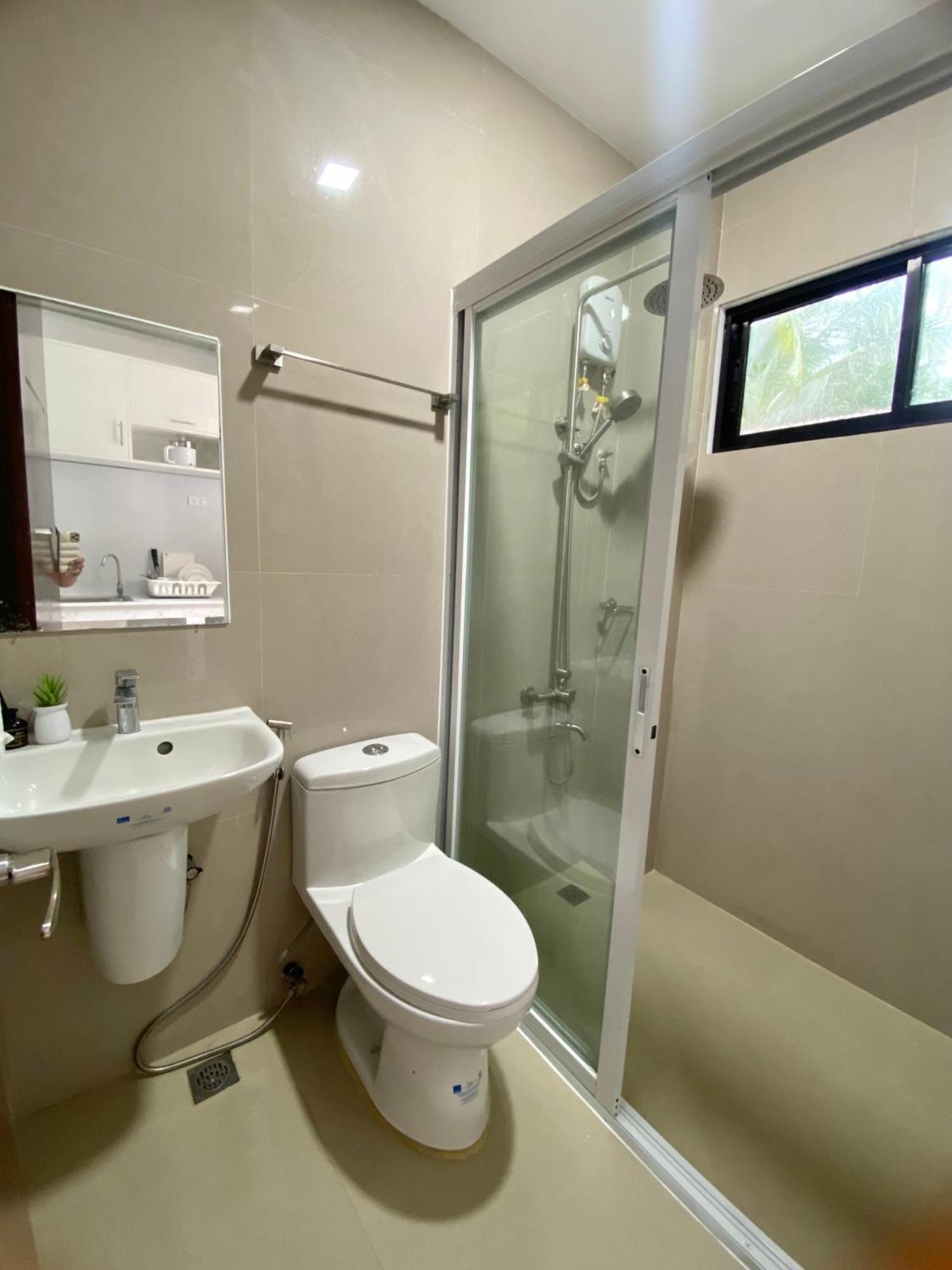 Guest house Christela House *