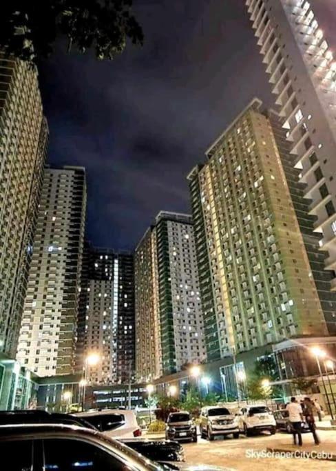 2 Bedroom Unit, Avida Tower Riala By Villahermia *