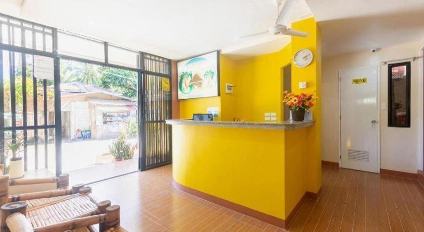 Hotel Reddoorz At La Briana Santa Fe, Bantayan Cebu 2*