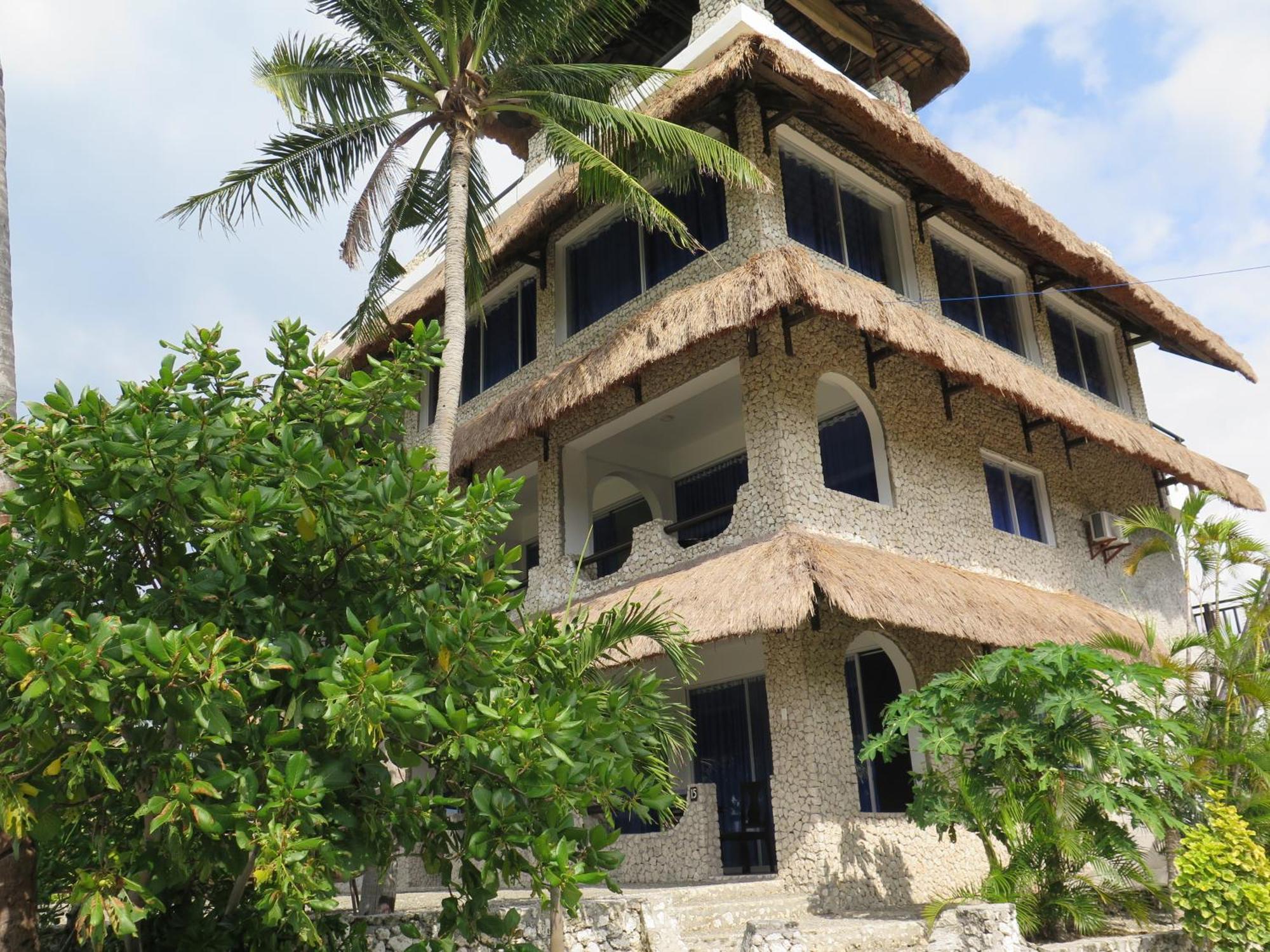 Resort The Wild Orchid - *