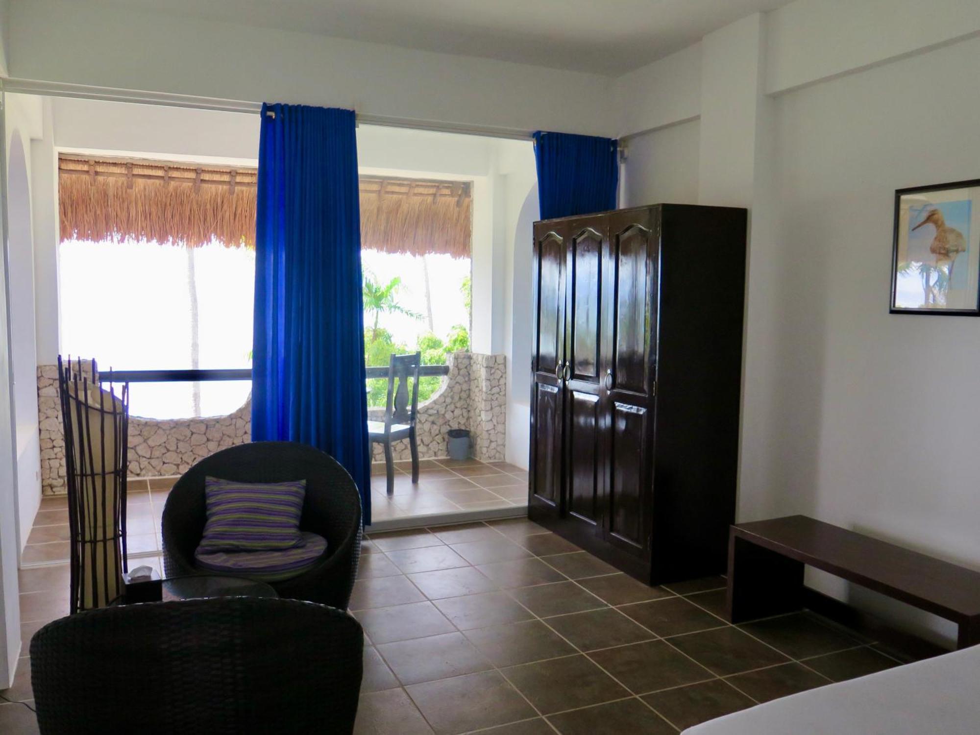 The Wild Orchid - Moalboal