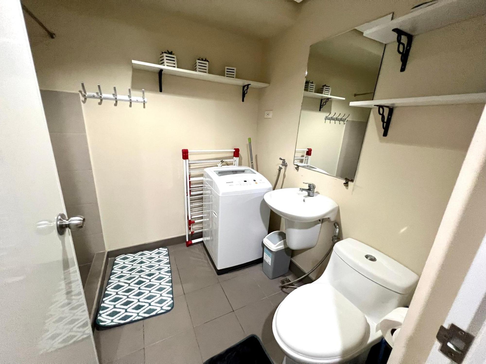 Aparthotel 1-b In It Park Cebu
