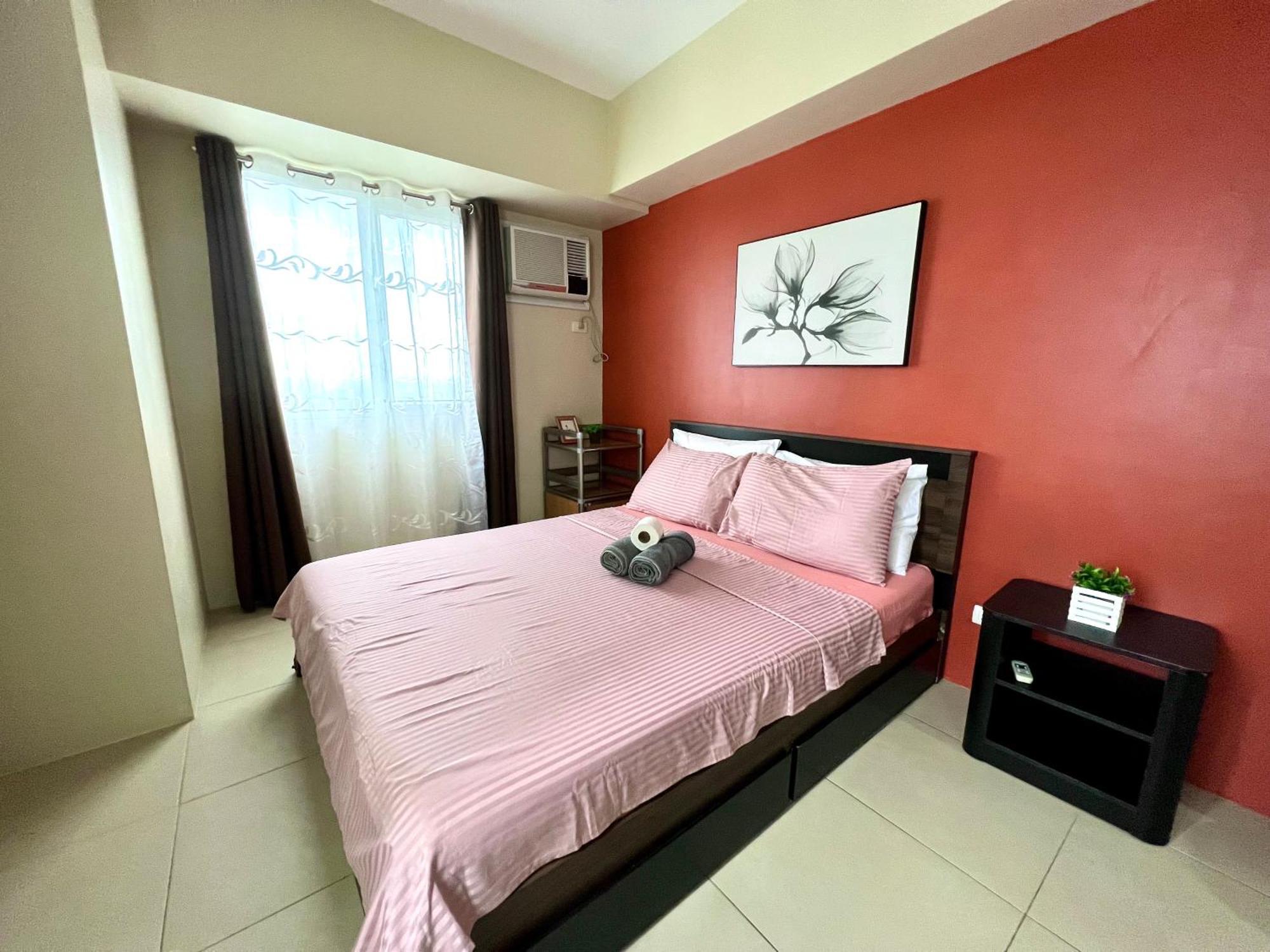 1-b In It Park Aparthotel Cebu