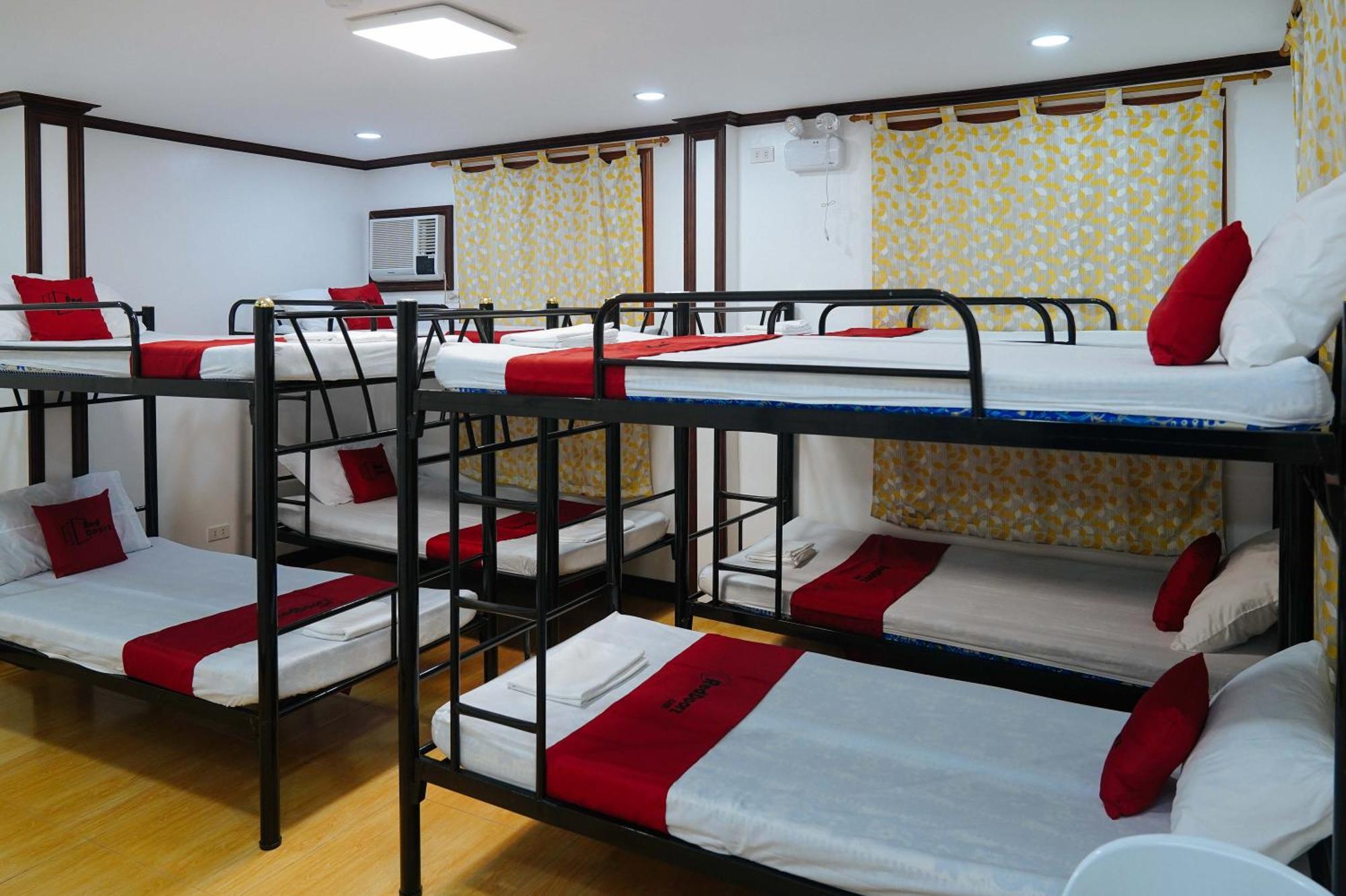 Guest house Reddoorz At Billy's *