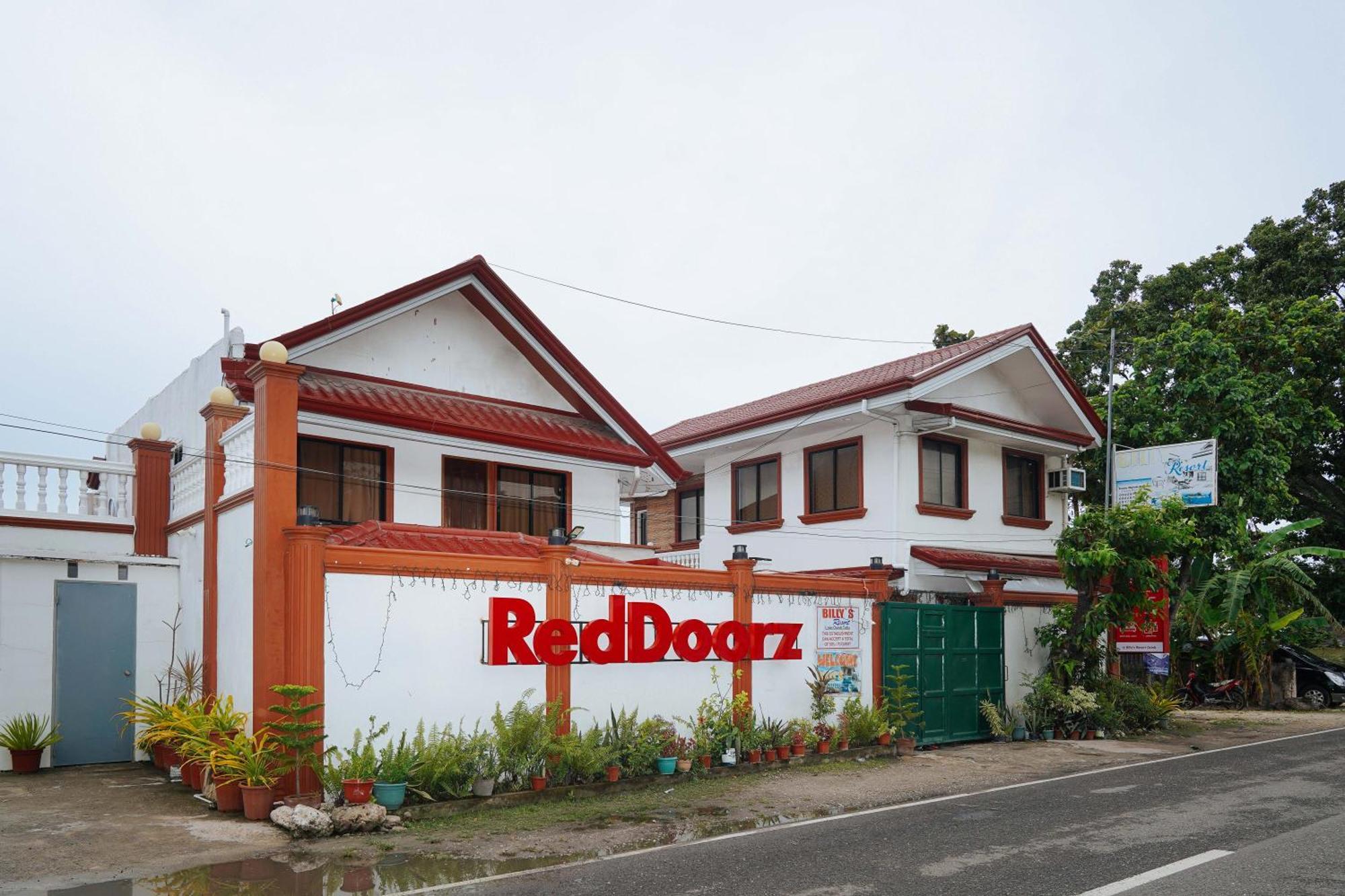 Reddoorz At Billy's Guest house Oslob