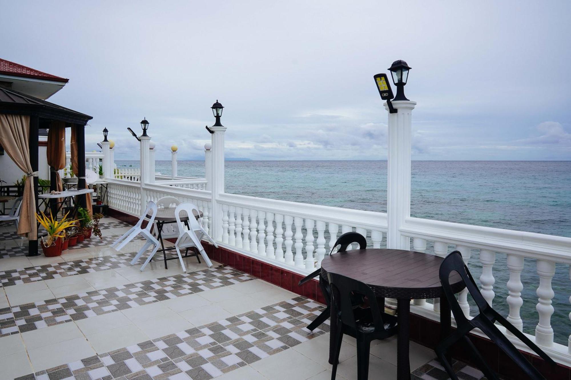 Guest house Reddoorz At Billy's Oslob