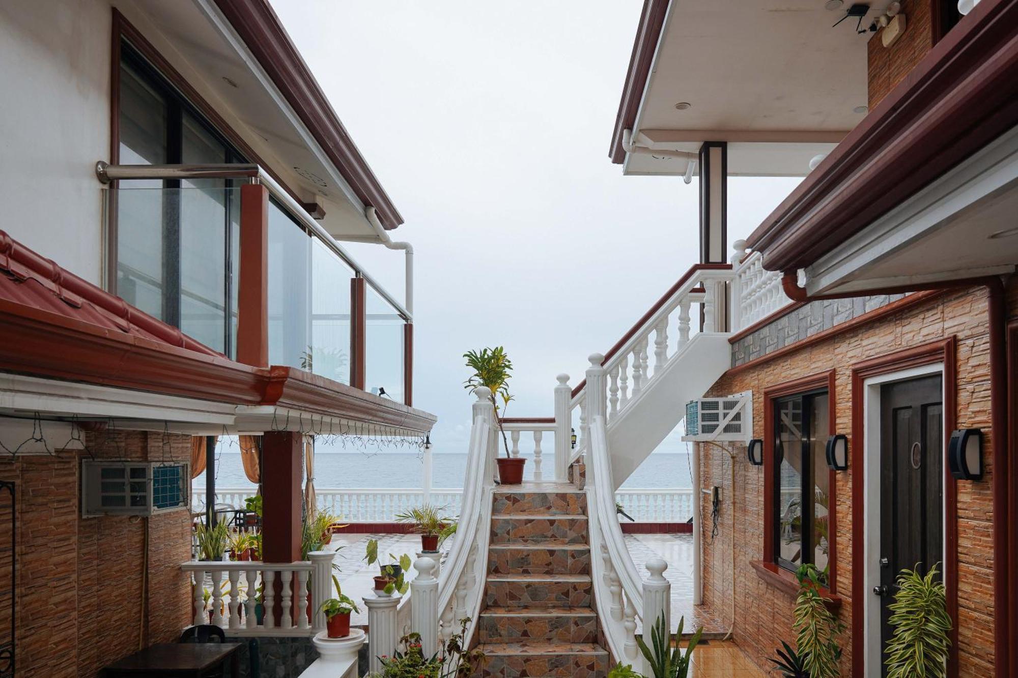 Reddoorz At Billy's Guest house *