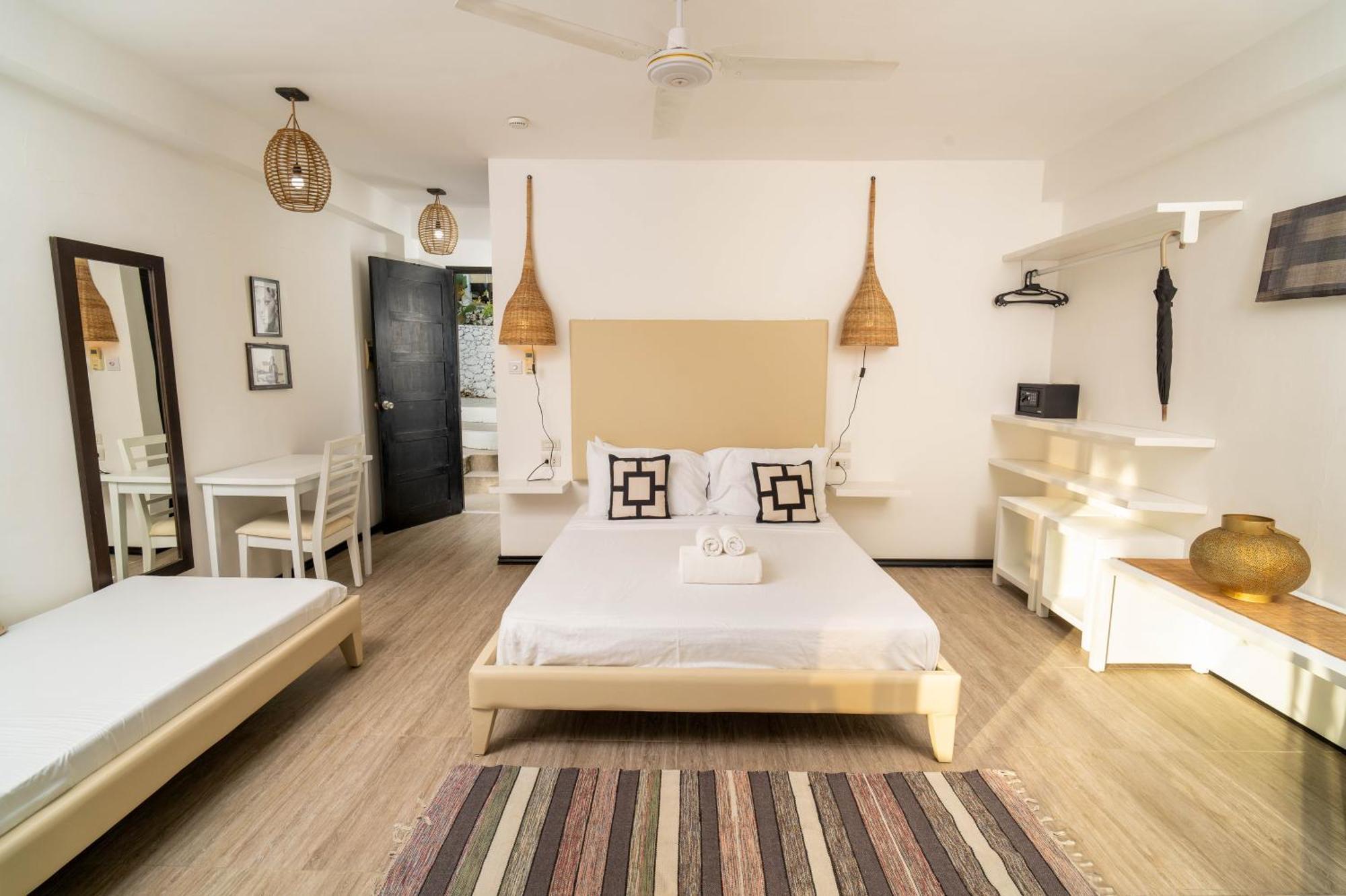 Hotel Blanco 3*