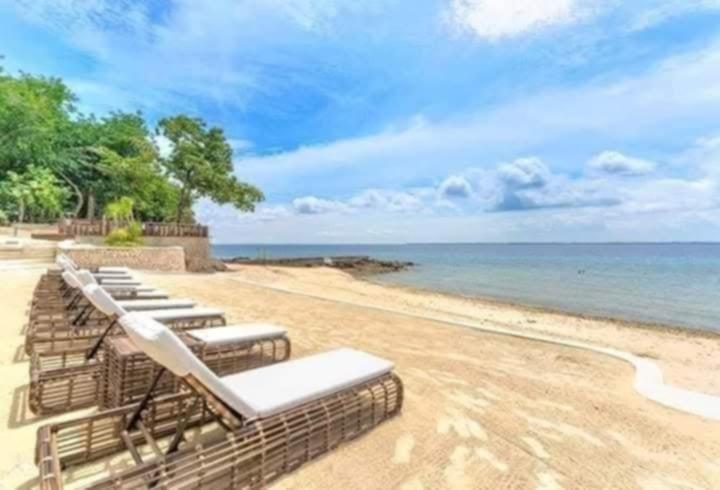 Mactan Newtown With Sea And Mountain View Aparthotel *